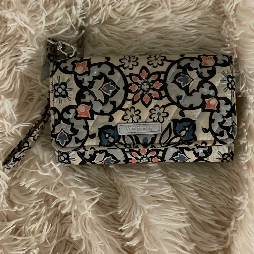 vera bradley wallet/wristlet
